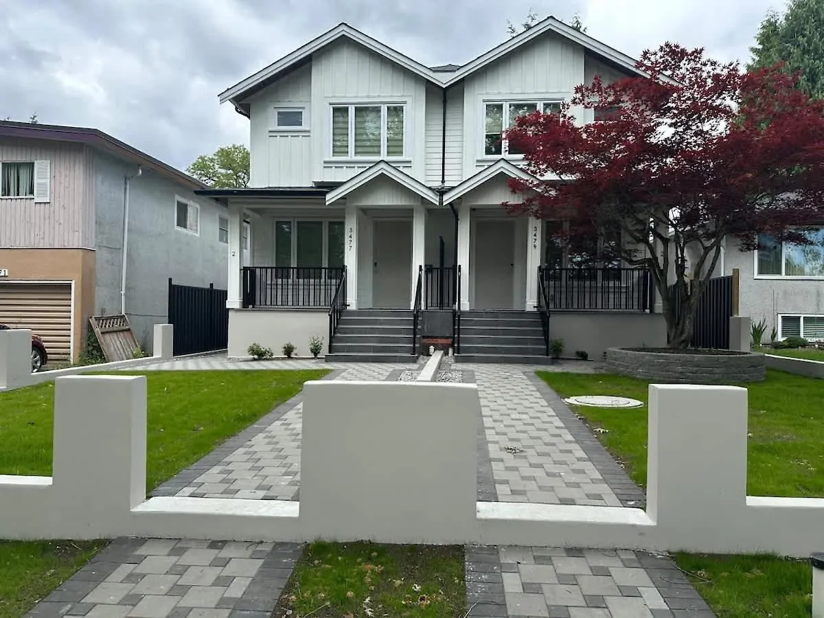 Holiday home Pristine Brand New Duplex, Prime Location! Villa Vancouver